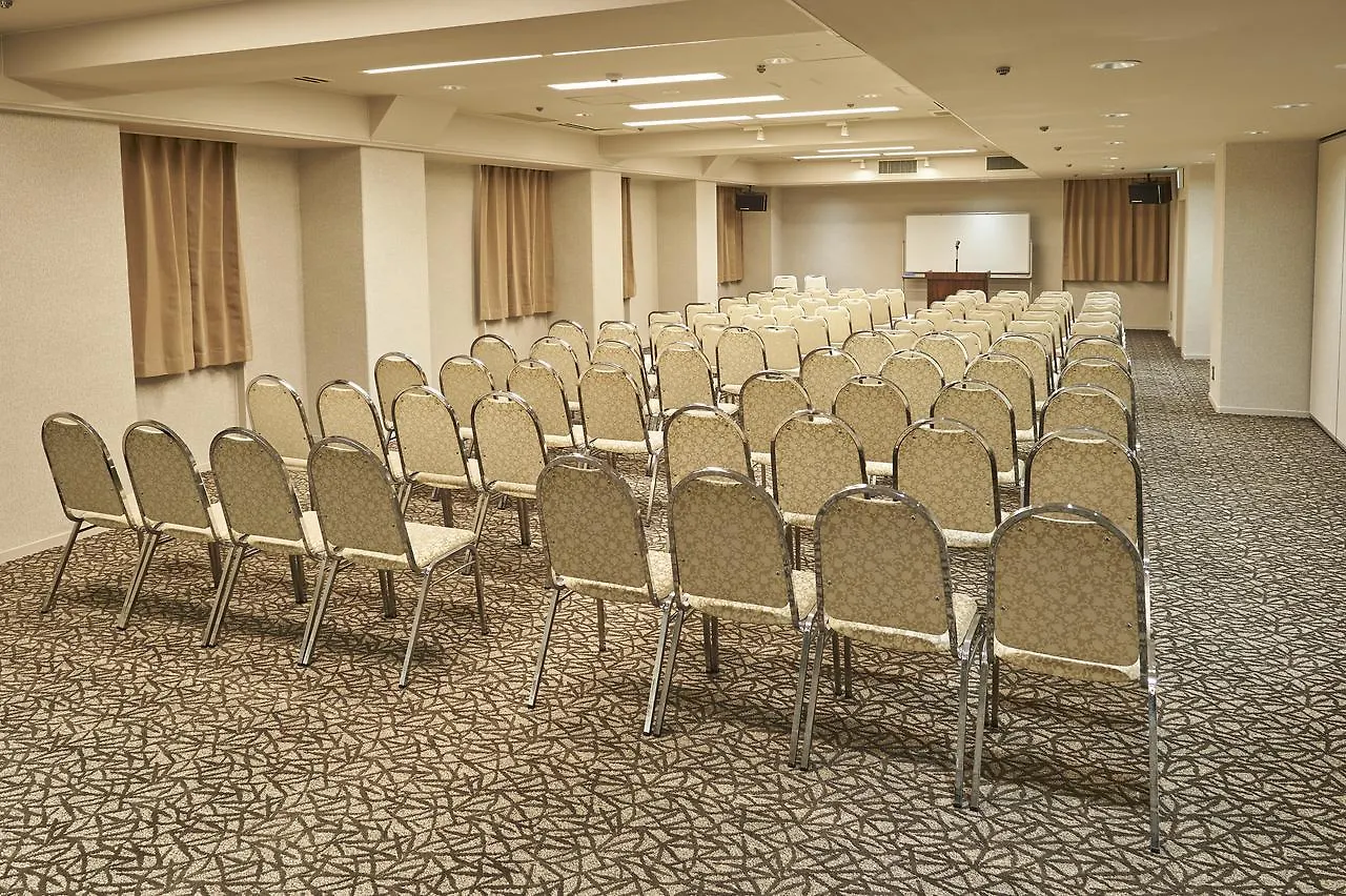 Hotel Consort Shin-Osaka 4*, Osaka